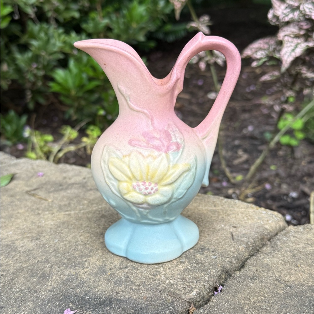 Vintage 1940’s Hull Pottery Pastel Magnolia Floral 5” Pitcher EUC